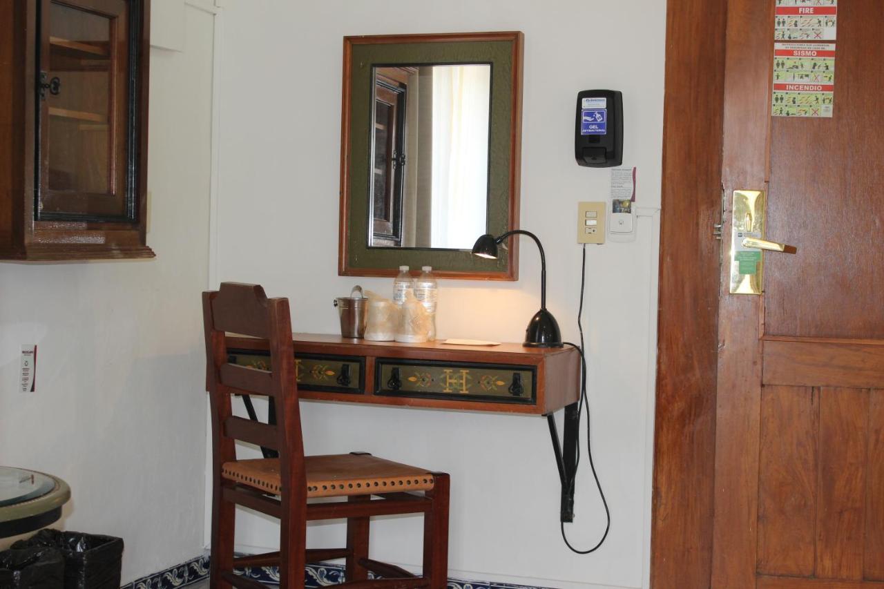 Hotel Concierge Plaza Колима Екстериор снимка
