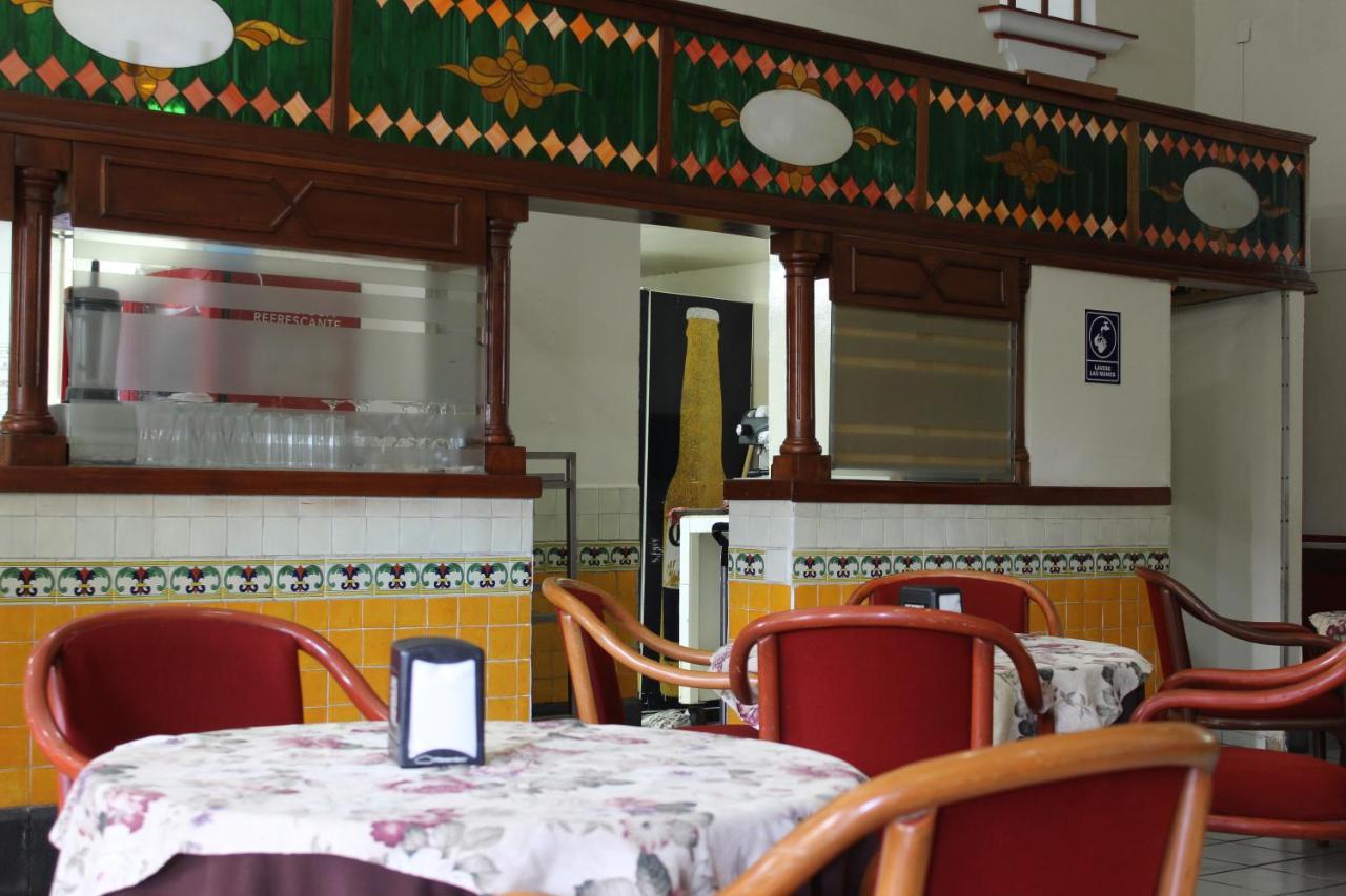 Hotel Concierge Plaza Колима Екстериор снимка